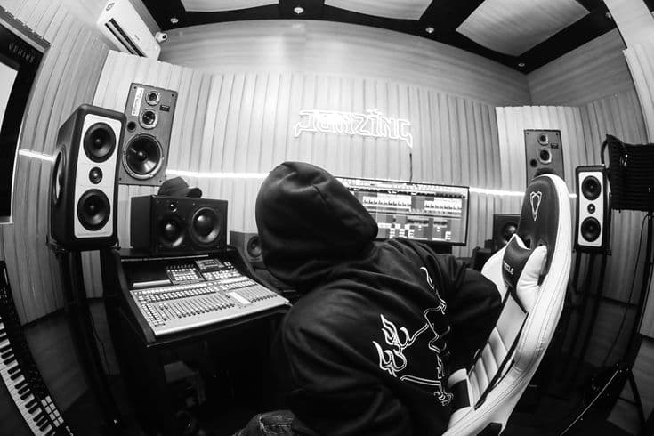 How Much Do Music Producers Charge in India in 2026? (Beat Prices, Mixing Rates & Production Fees)